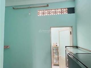 Bán gấp nhà 2 tầng 27m² tô hiến thành quận 10 hẻm thông thoáng  giá chỉ 4.45 tỷ.