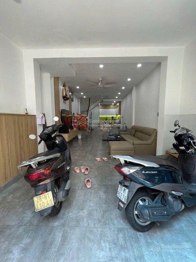 Bán nhà đẹp hẻm xe hơi cư xá phú bình lạc long quân, quận 11 giá chỉ 7,2 tỷ