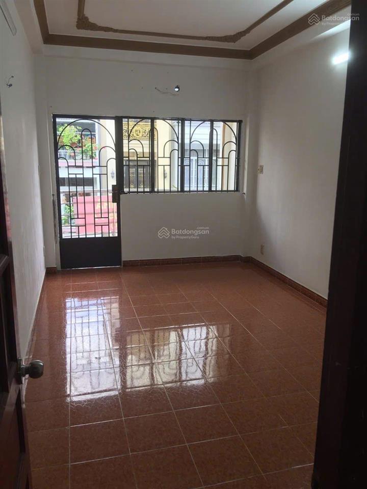 Cho thuê nhà 6 tầng mặt tiền đường vĩnh viễn quận 10 giá 24tr/th.