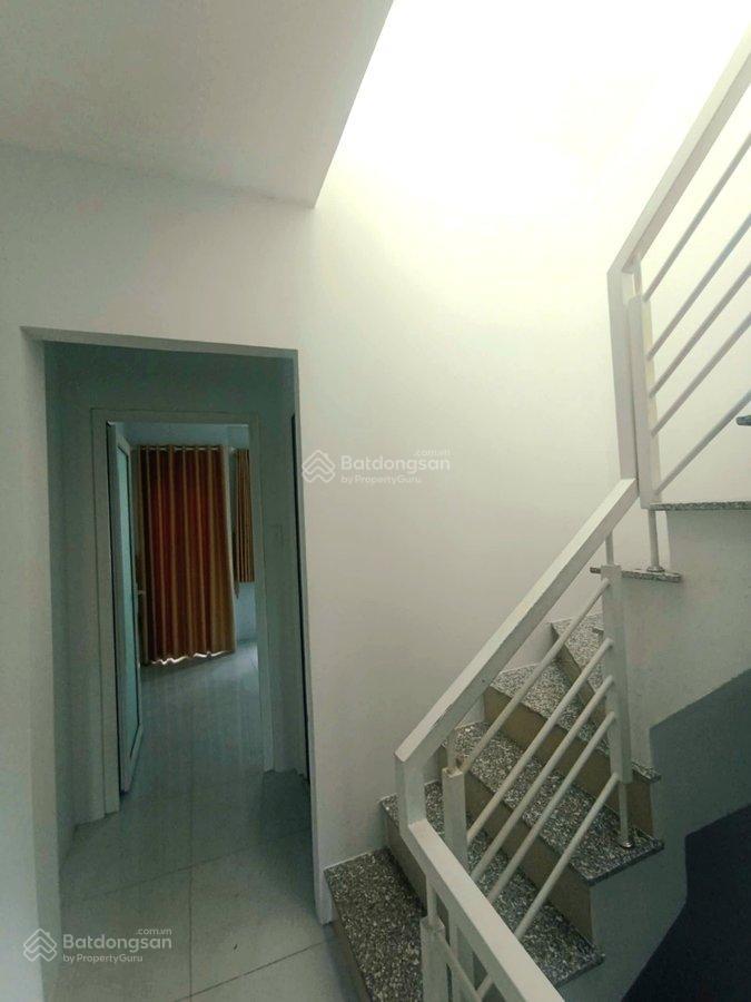 Bán gấp căn nhà 4 tầng  dòng tiền sẵn 300tr/năm  hẻm xe hơi võ văn kiệt quận 5 giá chỉ 6.8 tỷ