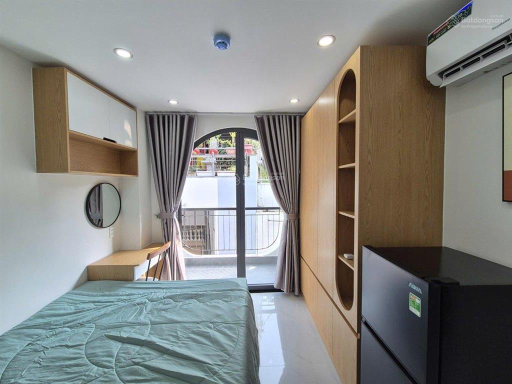 Bán nhanh căn hộ dịch vụ 3 mặt thoáng dòng tiền 1,4 tỷ/năm điện biên phủ quận 3 giá 31,9 tỷ.