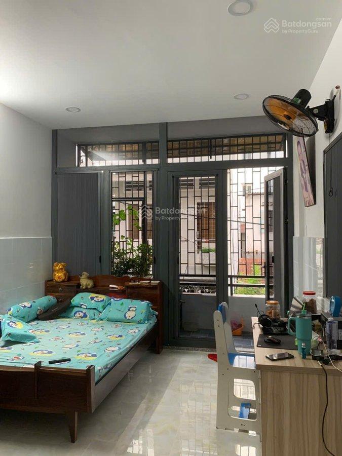 Bán nhanh nhà đẹp 2 tầng (44,2m2) đường 3/2, quận 10 giá 8.9 tỷ