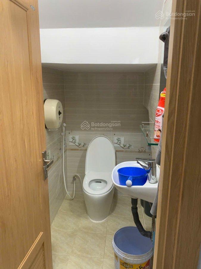 Bán nhanh nhà đẹp 2 tầng (44,2m2) đường 3/2, quận 10 giá 8.9 tỷ