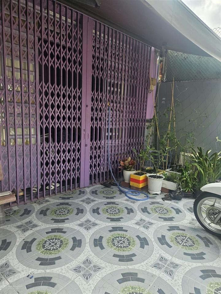 Bán nhà 3 tầng ngang khủng 5m nở hậu tài lộc phạm thế hiển quận 8 giá chỉ 4.9 tỷ (tl)