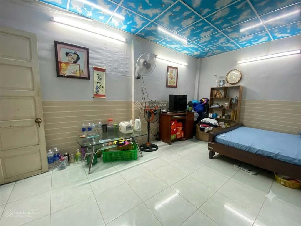 Giảm sốc  nhà hẻm xe hơi tân bình 83,4m2 (4,3 x 19,5m) giá chỉ 8 tỷ(~ 96 tr/m2)