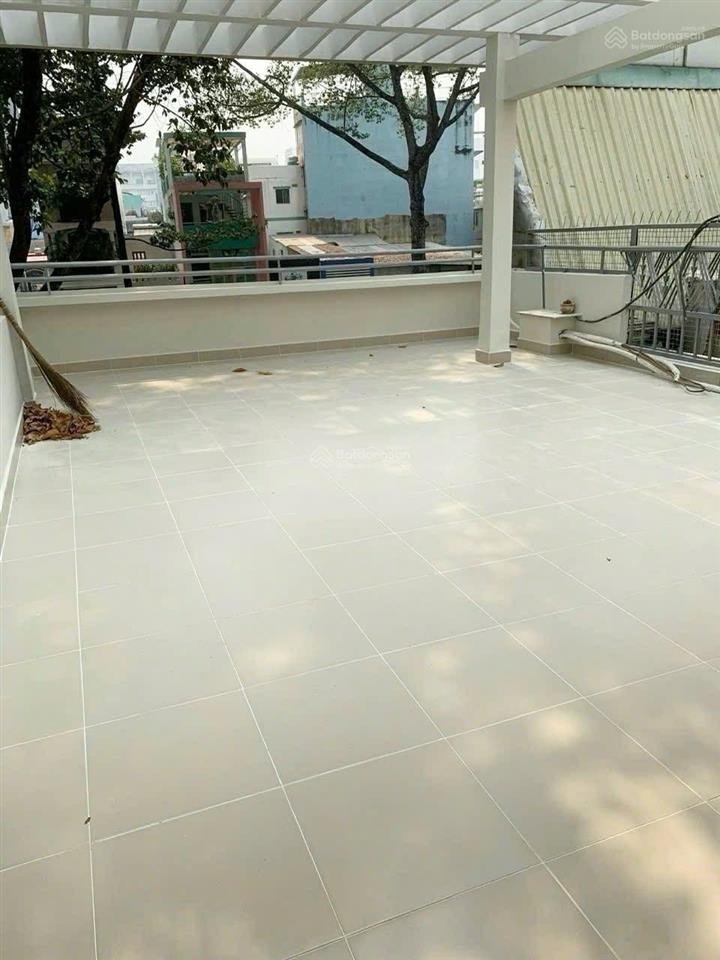 Cho thuê nhà mặt tiền 5 tầng trần hưng đạo quận 1 giá 72tr/th