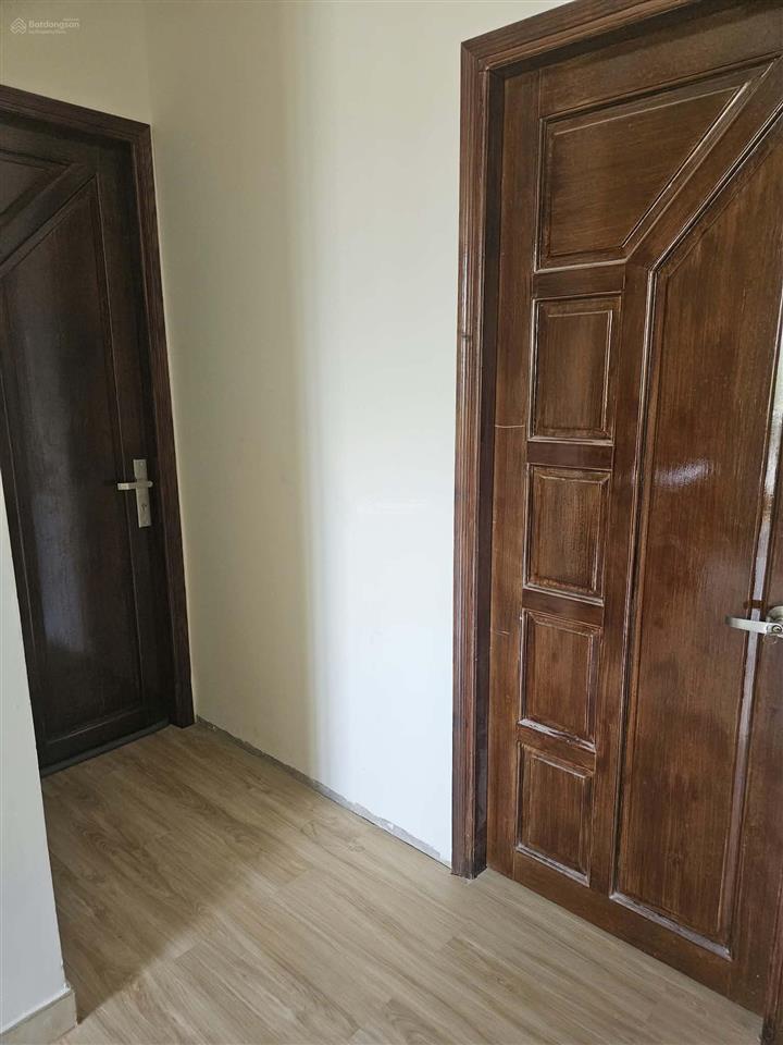 Bán nhanh căn hộ dịch vụ 2 mặt tiền trần thị ngôi quận 8 dòng tiền 110tr/th giá 32 tỷ