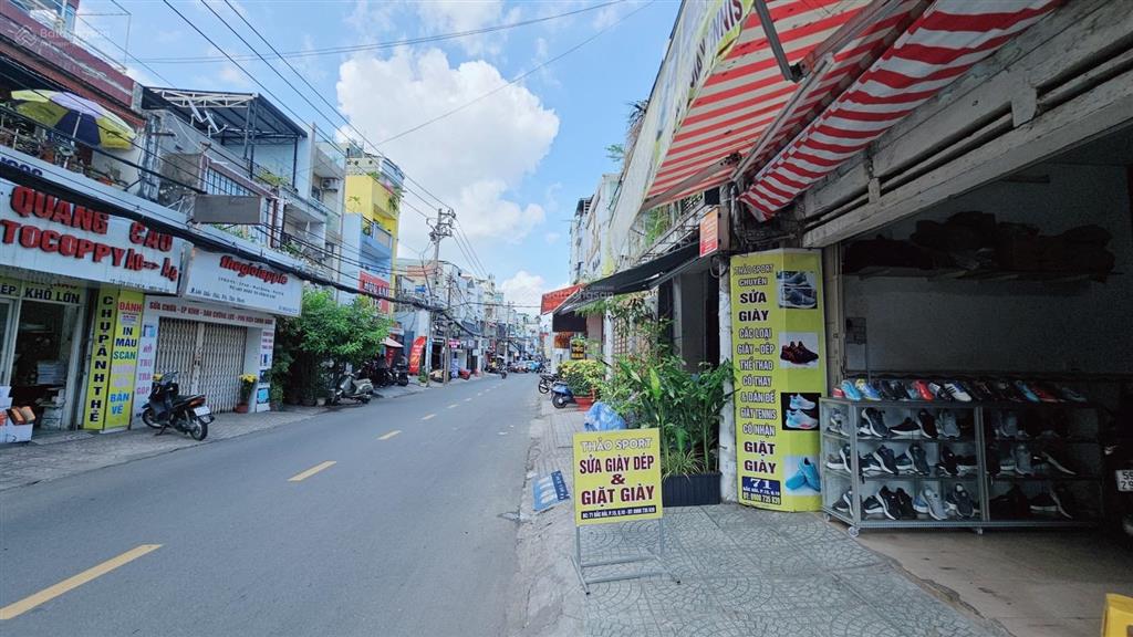 Căn hộ dịch vụ, mặt tiền bắc hải quận 10, 99m2, 5 tầng 14pn. dt 50tr/th