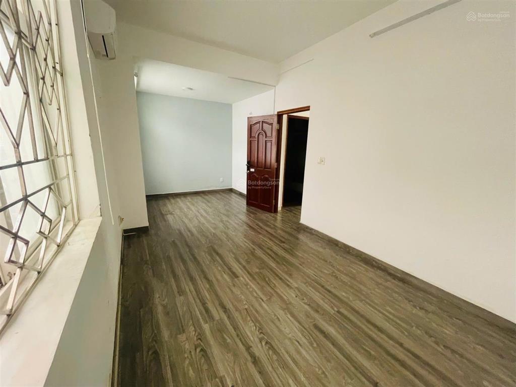 Cho thuê biệt thự phú mỹ hưng, cạnh công viên, khu compound, kế vivo, 126m2(7x18), 3 tầng, 4pn, 4wc