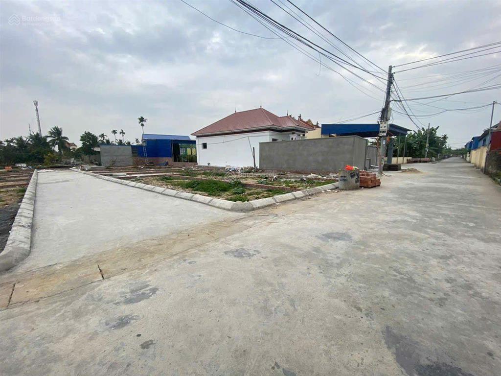 Lô góc mặt đường tại phường lê ích mộc, thủy nguyên. diện tích 60m2, giá 750 tr, đường 6m