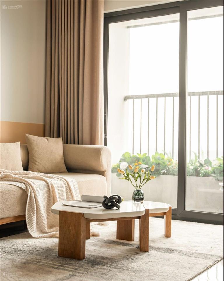 Căn 3pn trục giải phóng 102,5 m2 hướng mát  full nội thất cao cấp mới chỉ 9,4 tỷ