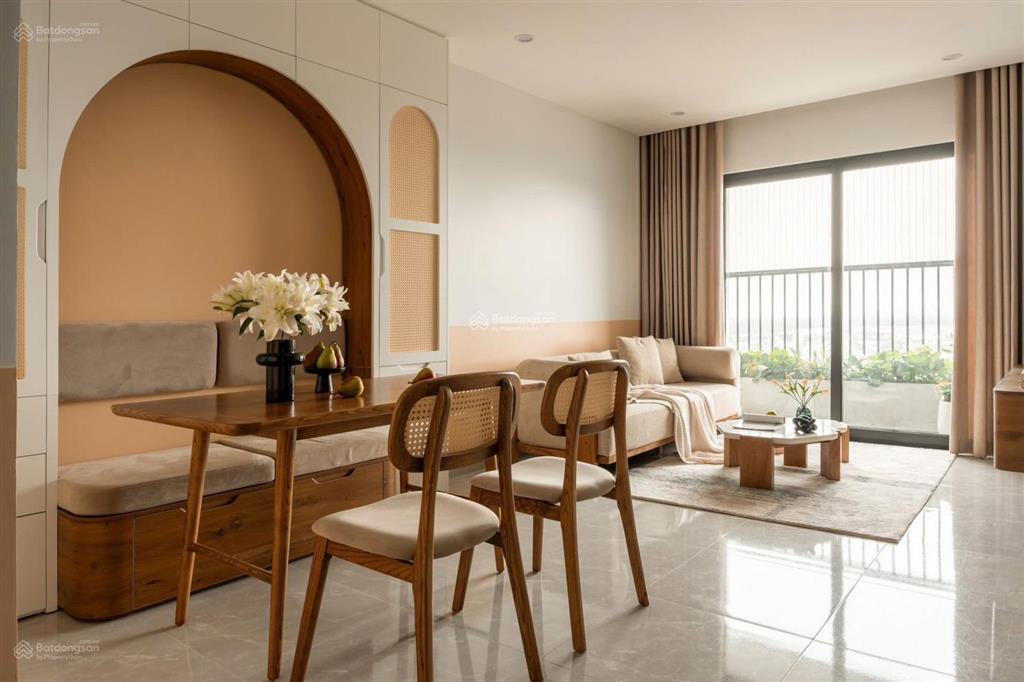 Căn 3pn trục giải phóng 102,5 m2 hướng mát  full nội thất cao cấp mới chỉ 9,4 tỷ