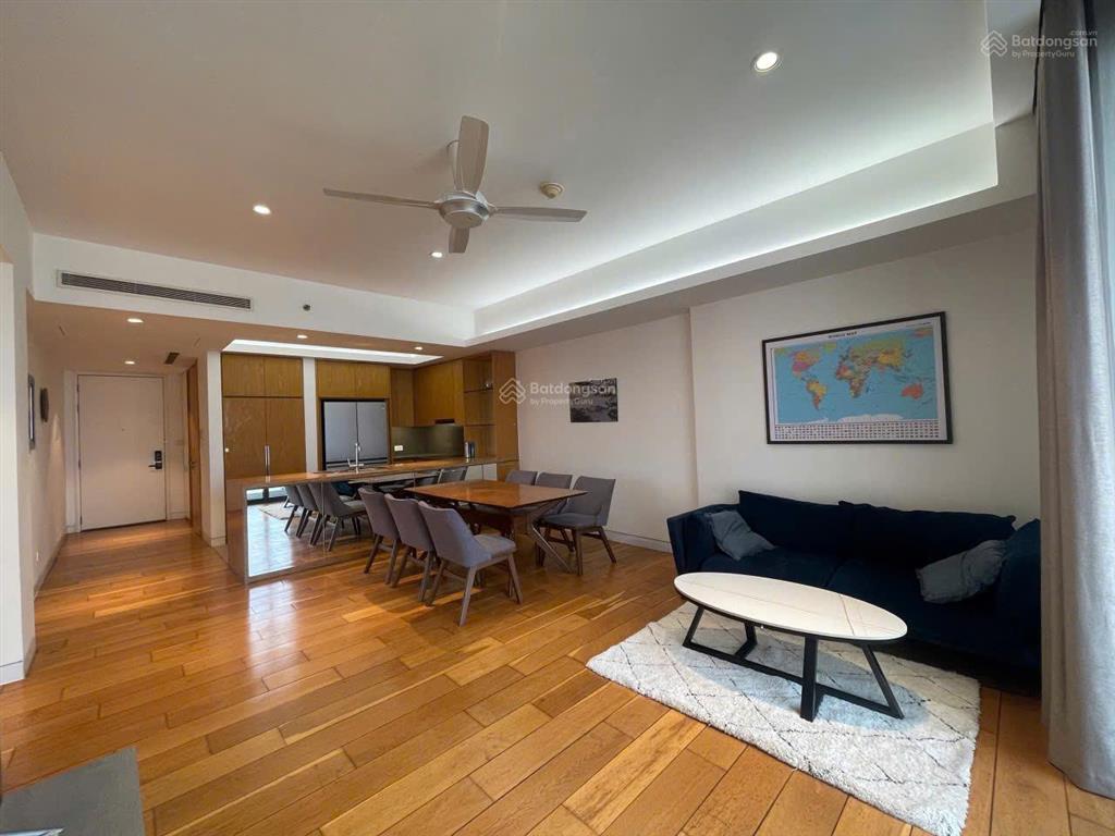 Em cần bán nhanh căn hộ 3pn  nội thất full đồ tại dự án iph  xuân thủy cầu giấy