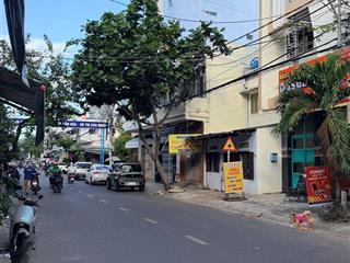 Chỉ 6,7 tỷ  sở hữu nhà phố 3 tầng mt đường trần nguyên hãn. khu bàn cờ nha trang sầm uất