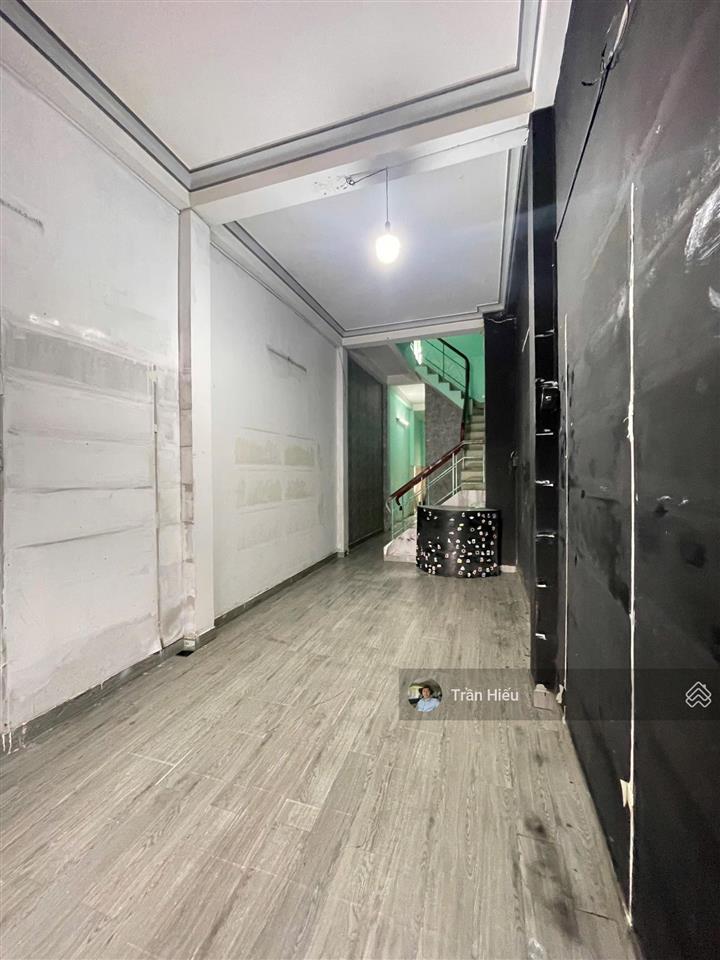 Chỉ 6,7 tỷ  sở hữu nhà phố 3 tầng mt đường trần nguyên hãn. khu bàn cờ nha trang sầm uất