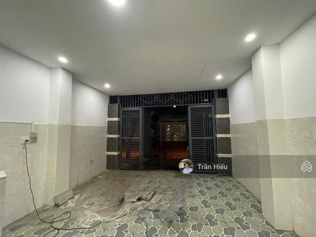 Hàng hiếm nhà 3 tầng đẹp kđt phước long đã có sổ hồng. nhà kiên cố hướng mát mẻ  deal giá tốt