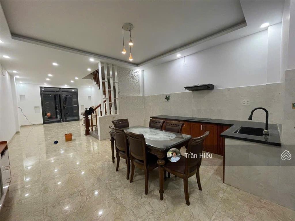 Hàng hiếm nhà 3 tầng đẹp kđt phước long đã có sổ hồng. nhà kiên cố hướng mát mẻ  deal giá tốt