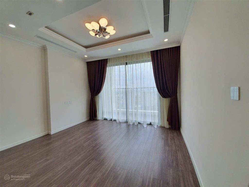 Chủ nhà cần tiền bán nhanh căn 3pn sunshine riversdie  dt 93m2 giá 8.8 tỷ sẵn sổ giao dịch luôn