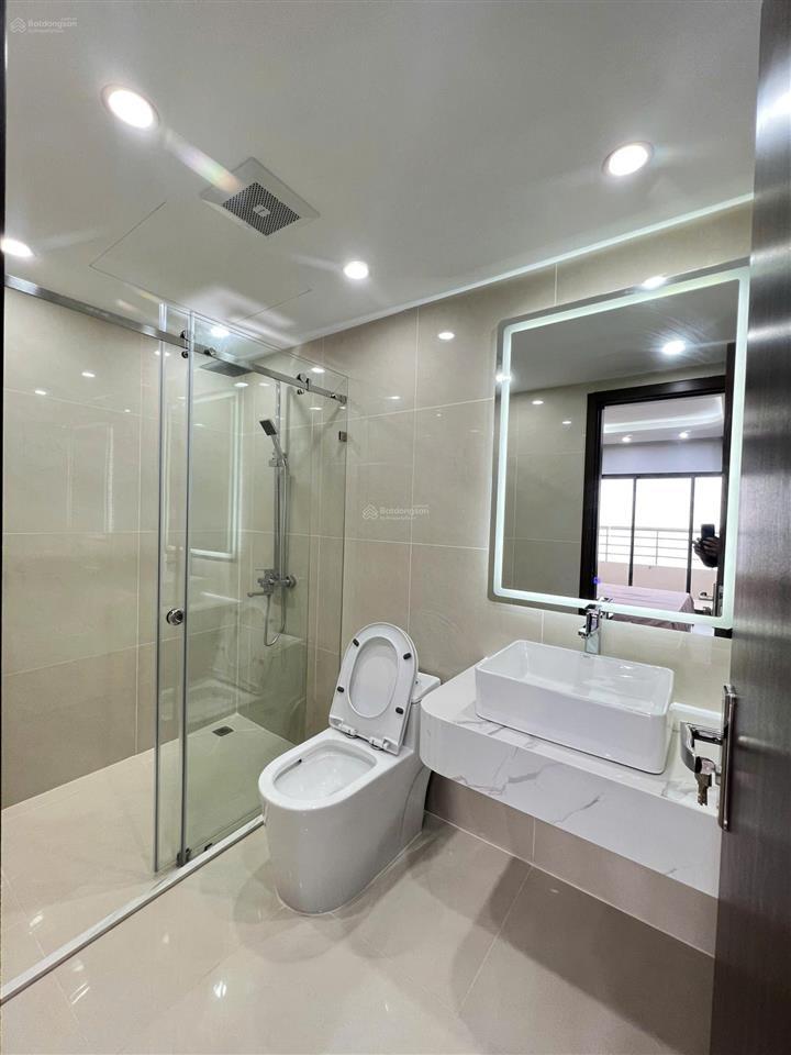 Chính chủ bán căn hộ cao cấp số 102 thái thịnh, căn góc 2 ban công, full nội thất mới 100%