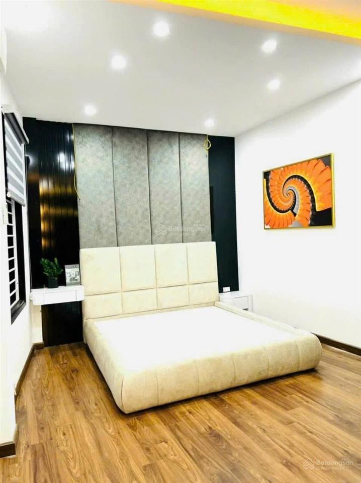 Bán nhà ngô thì nhậm, hà đông. nhà 6 tầng thang máy. dt 55m, 6 tầng, mt 6,5m. giá chỉ 13,3tỷ.