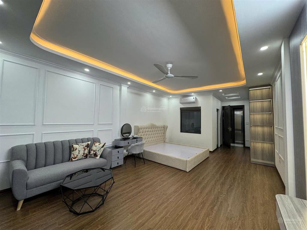 Bán nhà tô hiệu hà đông 35m2 x 5 tầng gara ô tô ngõ thông, cách mặt phố 30m