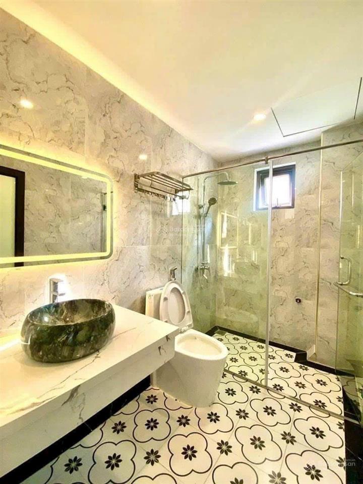 Bán liền kề louis city đại mỗ 110m2 6 tầng 2 mặt tiền vị trí cổng kđt kinh