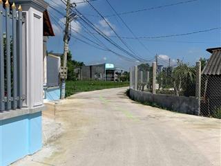 Đầu năm chủ kẹt tiền bán gấp 5x50m có 75m2 thổ cư, 175m2 đất vườn, đường ô tô, sổ hồng 780 triệu