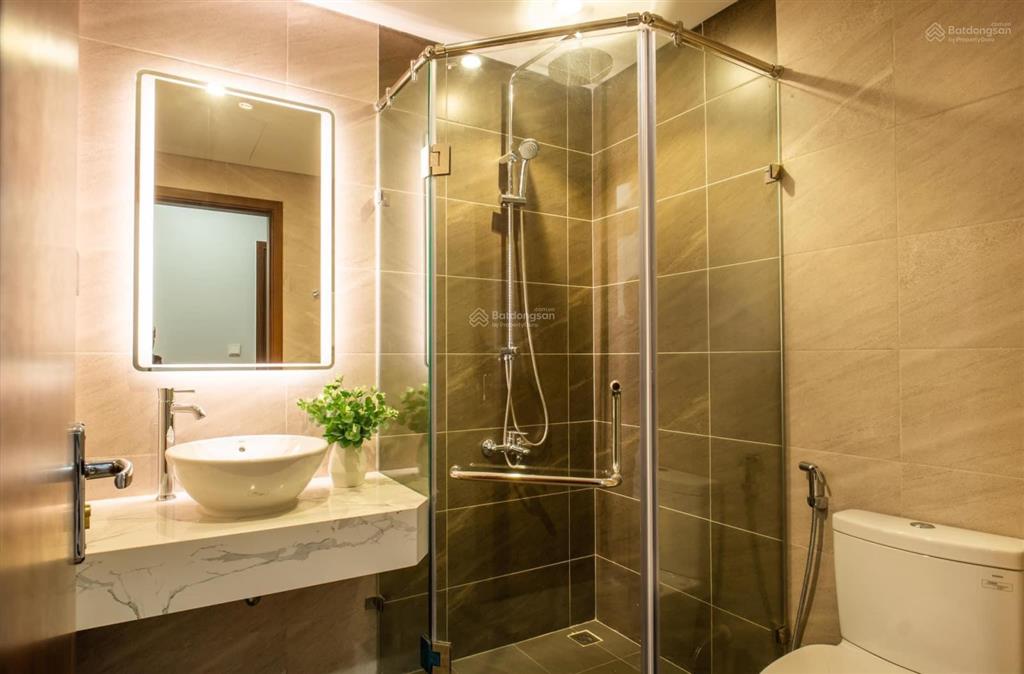 Chủ nhà cho thuê căn hộ 3pn 92m2 chung cư bình minh garden đức giang  giá 12tr
