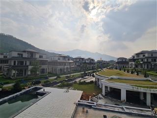 Cần chuyển nhượng biệt thự 400m2 đã xây 3 tầng, 70 triệu/m2 tại tiến xuân, thạch thất 0906 995 ***