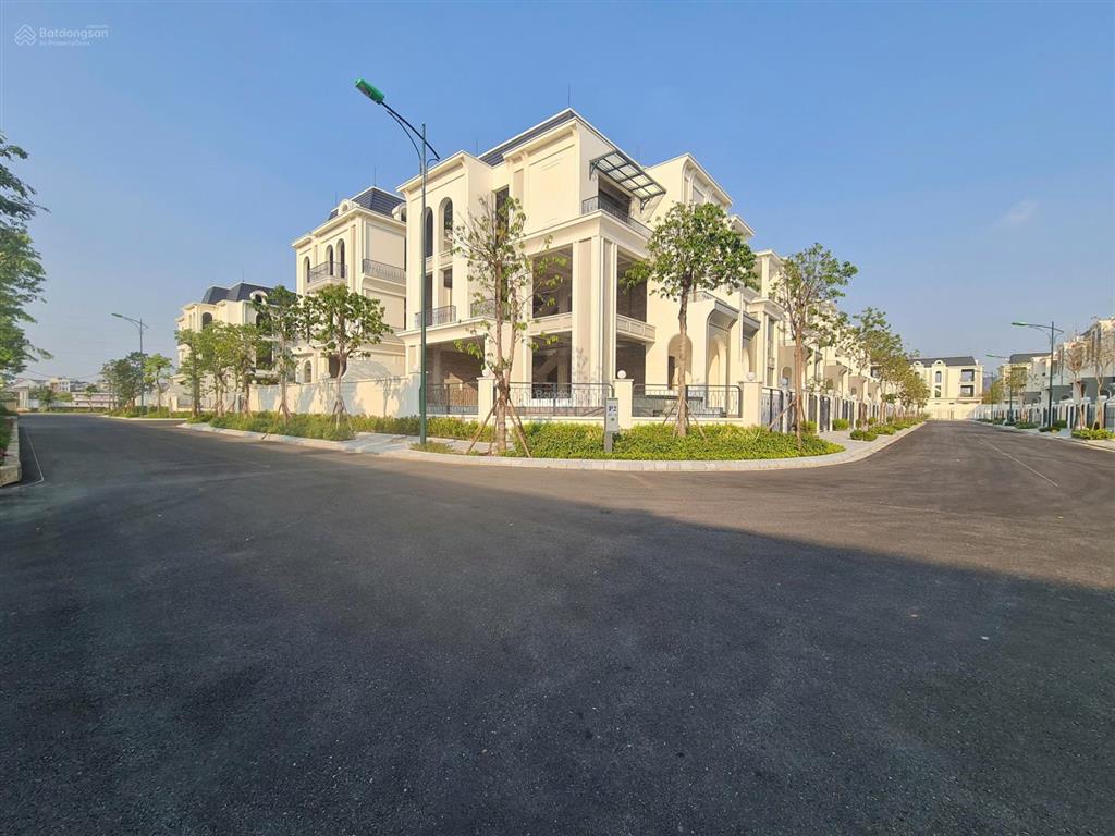 Bán lô liền kề 120m2 mới xây khu p ciputra  tây hồ, 0906 995 ***