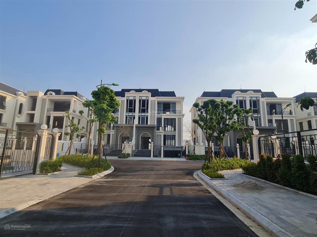Bán nhà liền kề  biệt thự 150m2 giá ưu đãi tại khu đô thị ciputra xây 1 hầm và 4 tầng 0906 995 ***