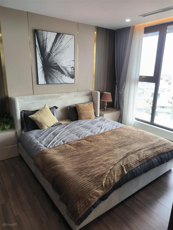 Cho thuê gấp chcc golden westlake  151 thụy khuê 3pn  130m2 đủ đồ giá chỉ 25tr.  0348 453 ***