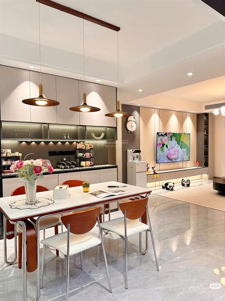 Cho thuê chcc green diamond  93 láng hạ, 50m2, 1pn đủ đồ đẹp giá 15 triệu.  0348 453 ***