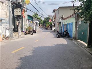 Trục chính lô góc đường thông 3 ô tô, khu vực đáng để đầu tư và xây nhà để ở, tiện ích bạt ngàn.