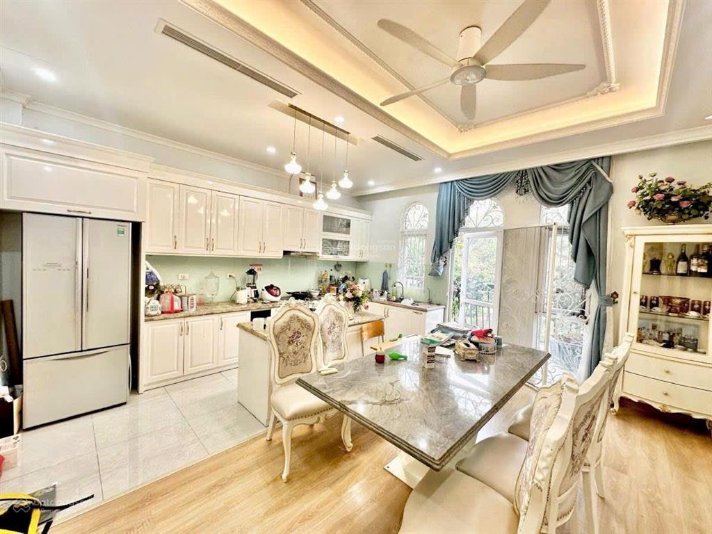 Bán nhà phân lô phố lạc trung, hai bà, ô tô tránh có vỉa hè, kd vp