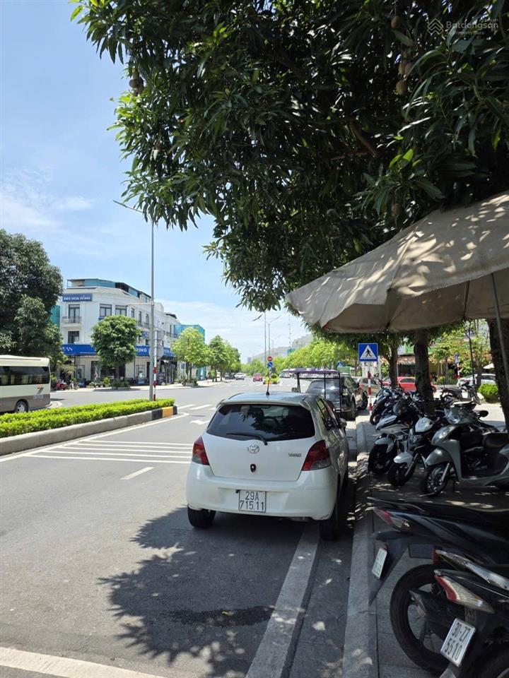 Bán biệt thự vinhomes ocean park 1 dát vàng kd đa dạng view hồ cực đẹp