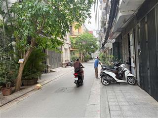 Bán nhà phân lô ô tô tránh phố lạc trung, thang máy nhập có vỉa hè kd vp