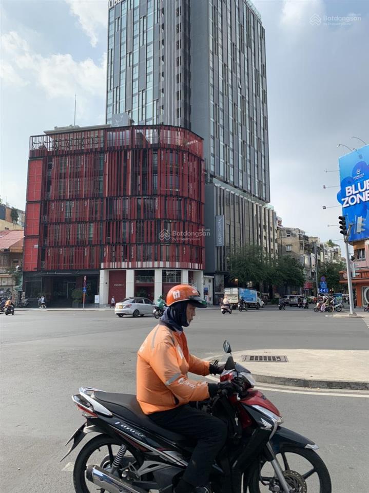 Cho thuê nhà 2 mt lê lợi gần chợ bến thành quận 1 diện tích 10x20m. trệt 2 lầu giá thuê 150tr/tháng