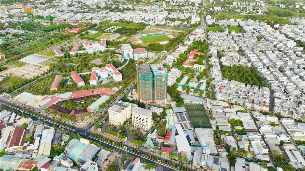 Bán căn hộ cc thiên quân marina plaza, giá siêu hời chỉ với 2,706 tỷ, 82m2, 3pn, 2wc