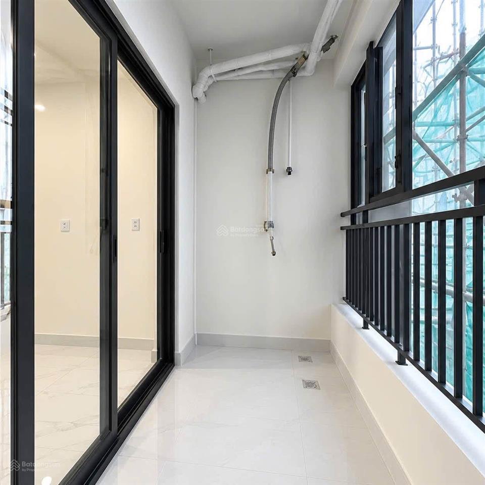 Bán căn hộ cc thiên quân marina plaza, giá siêu hời chỉ với 2,706 tỷ, 82m2, 3pn, 2wc