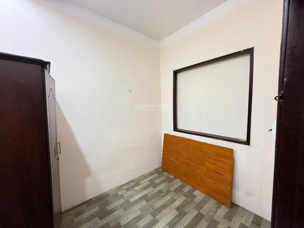 Chính chủ cho thuê nhà riêng, full đồ, ban công thoáng mát tại phố yên lãng, đống đa, hà nội