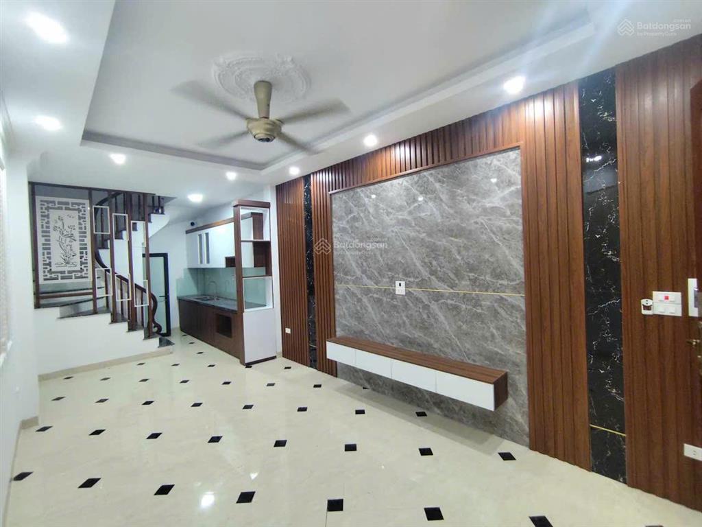 Nhà phố xốm đh đại nam ql21b sd32m2 xây 5 tầng 2 thoáng giá 6 tỷ ctl  0978 939 ***