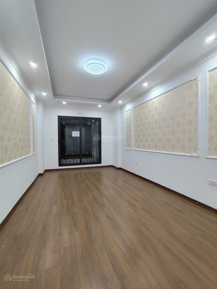 Nhà phố xốm đh đại nam ql21b sd32m2 xây 5 tầng 2 thoáng giá 6 tỷ ctl  0978 939 ***