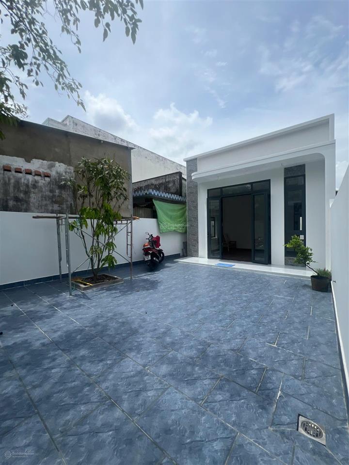 Nhà mặt tiền kinh doanh, xe hơi thông 2 đầu quốc lộ  6,4x22, 2pn ở liền, hiệp bình phước, thủ đức