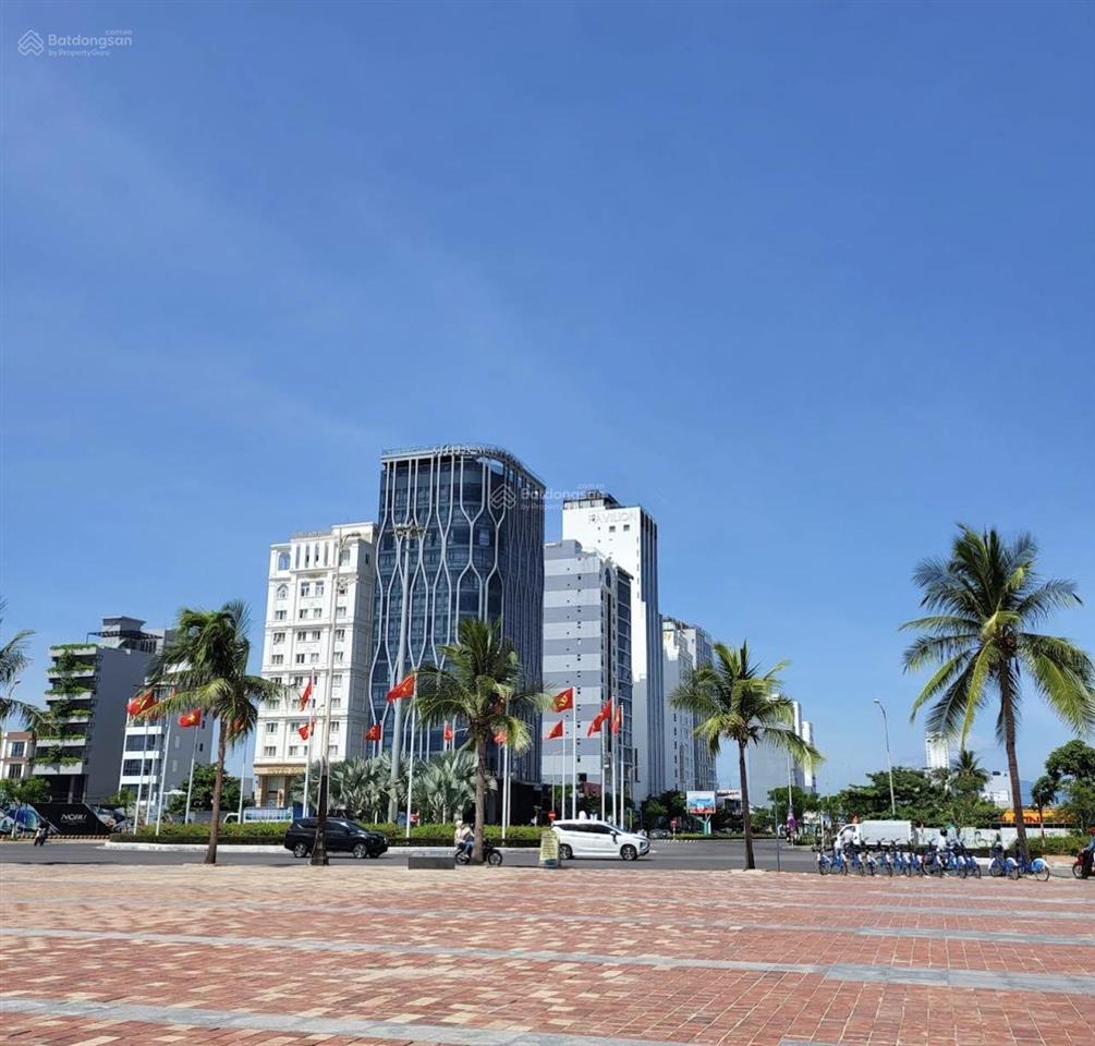 Chuyển nhượng khách sạn 4 sao, 23 tầng view biển mỹ khê vip mt đường võ văn kiệt cách biển 50m