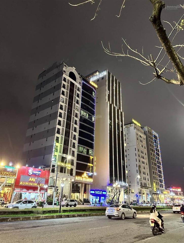 Chuyển nhượng khách sạn 4 sao, 23 tầng view biển mỹ khê vip mt đường võ văn kiệt cách biển 50m