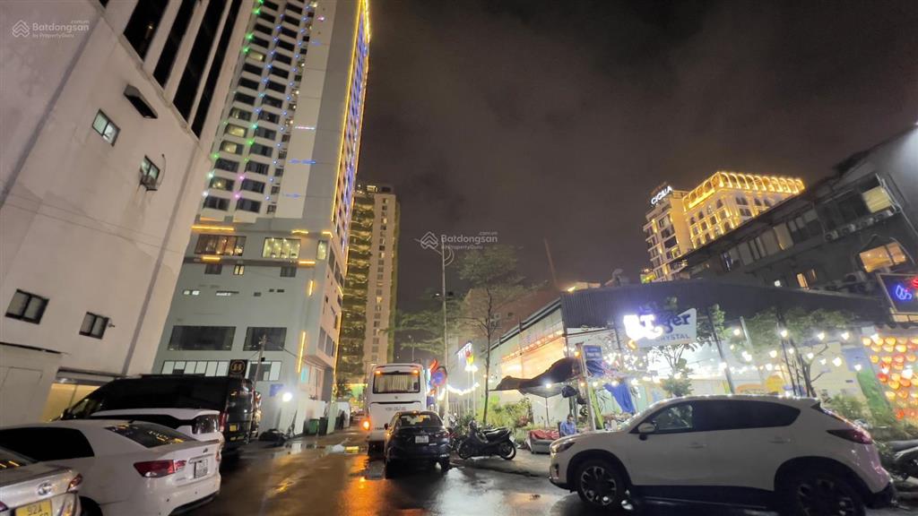 Chuyển nhượng đất lô góc 2 mặt tiền vip phan tôn & lã xuân oai, vị trí đẹp, sát biển