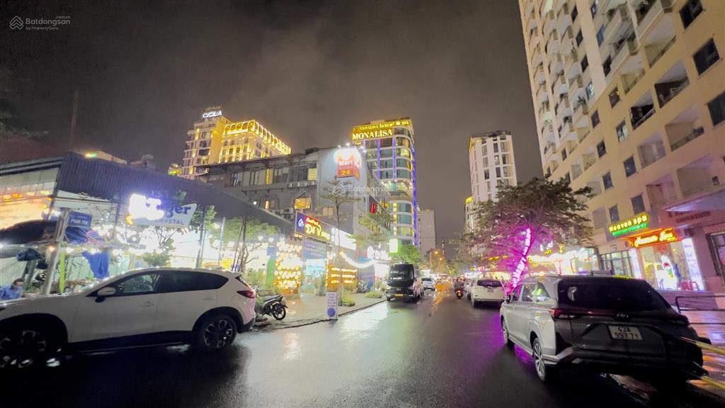 Chuyển nhượng đất lô góc 2 mặt tiền vip phan tôn & lã xuân oai, vị trí đẹp, sát biển