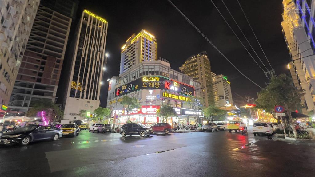 Chuyển nhượng đất lô góc 2 mặt tiền vip phan tôn & lã xuân oai, vị trí đẹp, sát biển