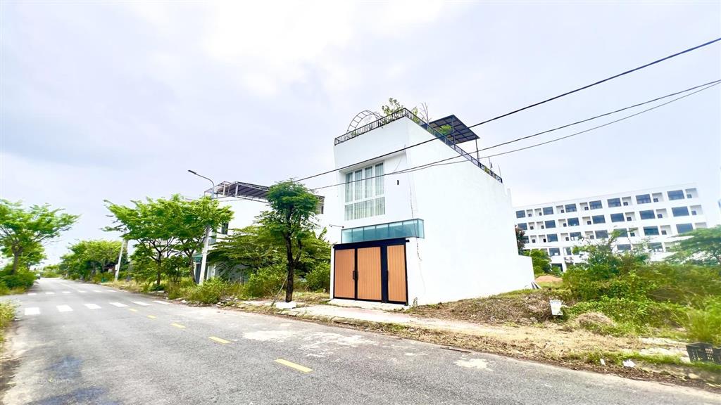 Chính chủ bán đất sạch đẹp b2153 mặt tiền đường từ giấy  khu bờ quan. giá tốt cho đầu tư